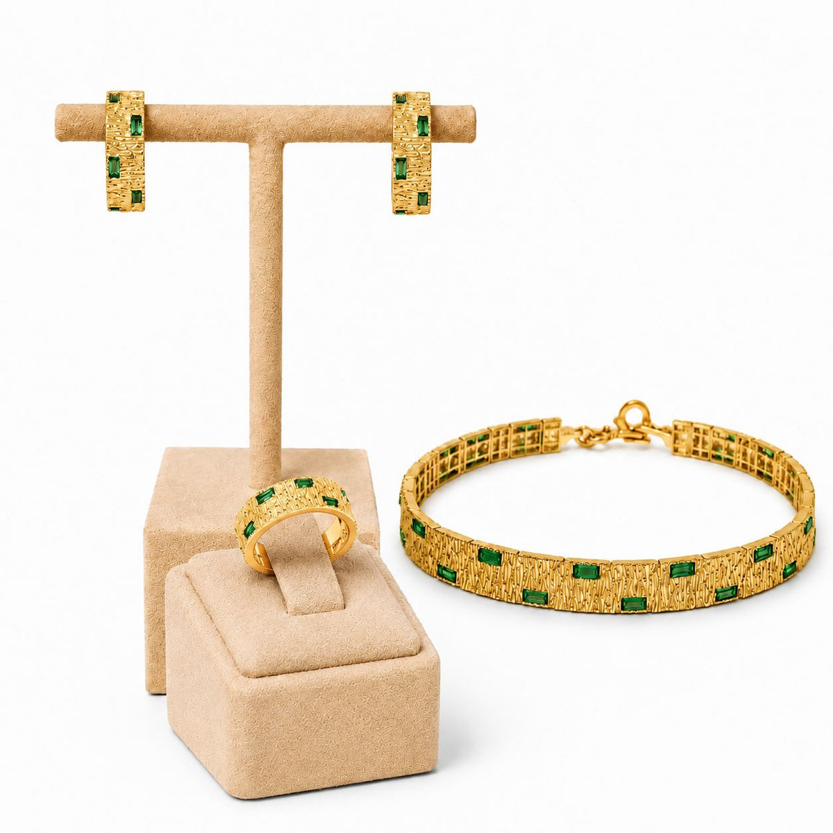 Emerald set